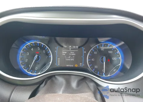 2017 Chrysler Pacifica Touring-L из США, поврежденный, VIN 2C4RC1BG9HR667777